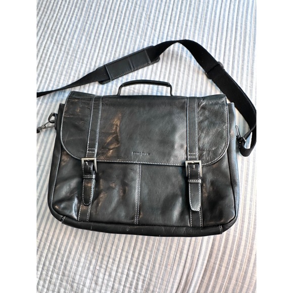 Samsonite Business Classic LeatherLaptop carry-on w/strap messenger #923670